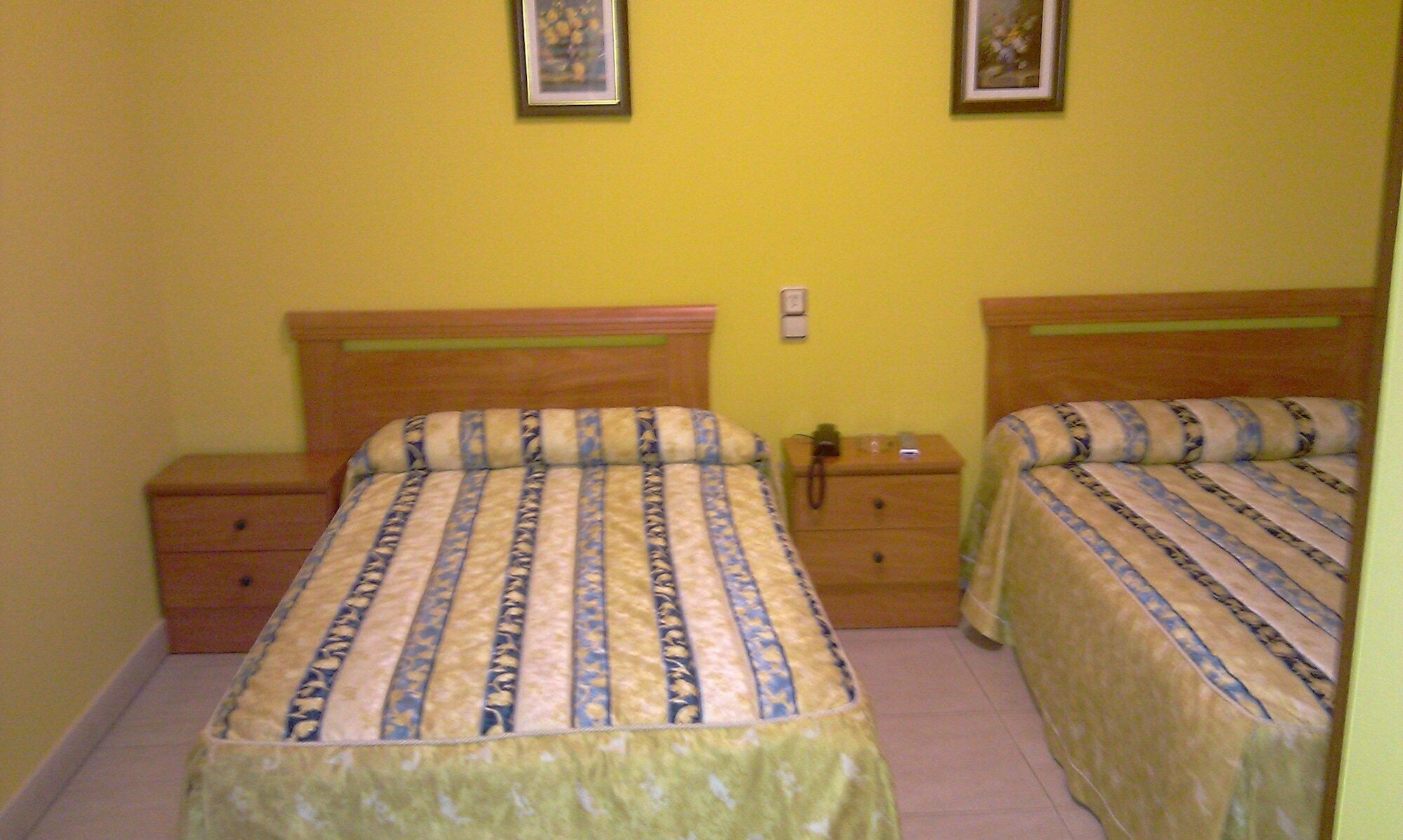 Pension La Casina Oviedo Kültér fotó